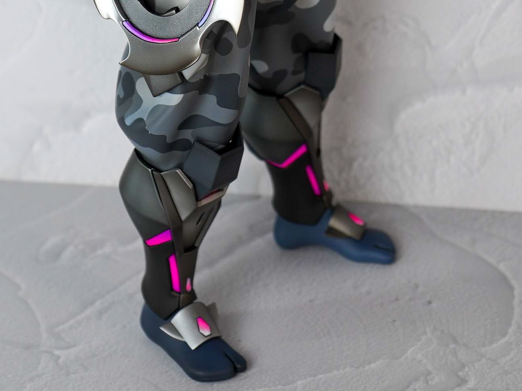 【展示のみ】 弥彦ダンゾー ライブ・ア・ヒーロー! ラブヒロ