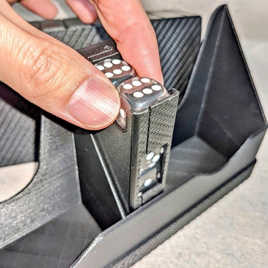 ◆MTG デッキケース◆ MBOX DP100 V2 カーボンファイバー仕様