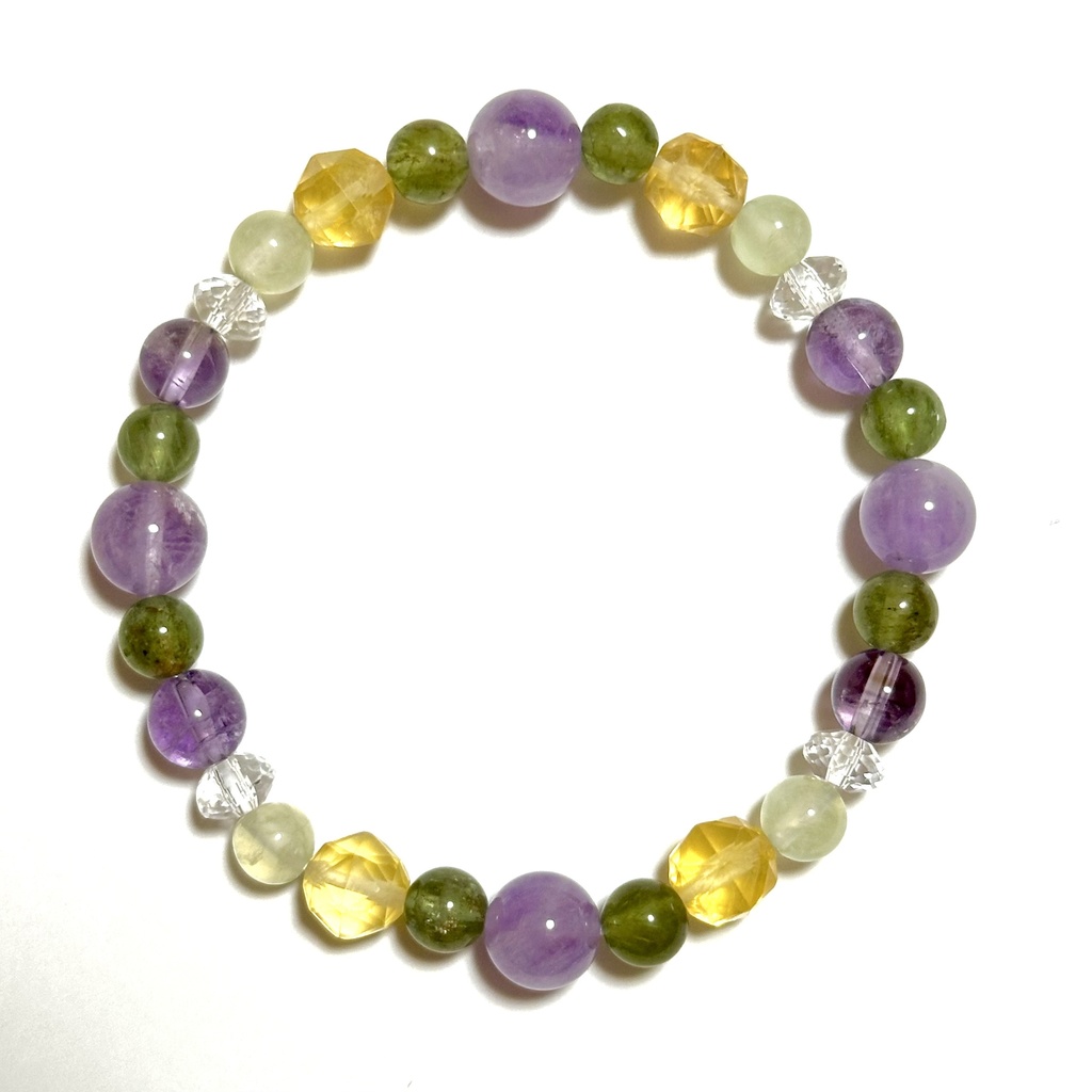 「 純愛のビオラ 」  ✯  ラベンダーアメジスト グリーンアパタイト プレナイト フローライト etc / 天然石ブレスレット パワーストーン 天然石アクセサリー