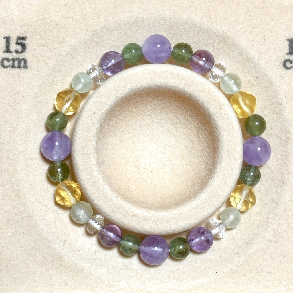 「 純愛のビオラ 」  ✯  ラベンダーアメジスト グリーンアパタイト プレナイト フローライト etc / 天然石ブレスレット パワーストーン 天然石アクセサリー