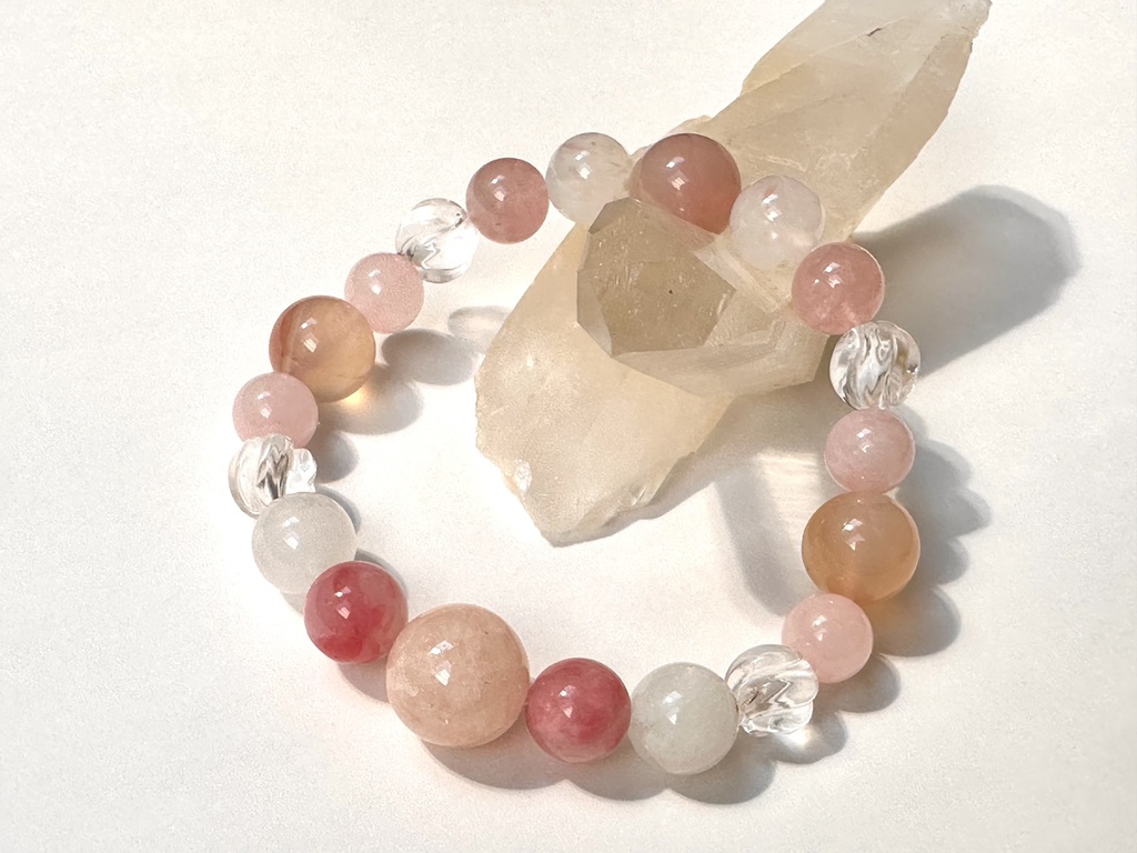 「 桃の花 」 ✯ モルガナイト ロードナイトシリカ ムーンストーン ローズクォーツ ソルトソースアゲート / 天然石ブレスレット パワーストーン 天然石アクセサリー