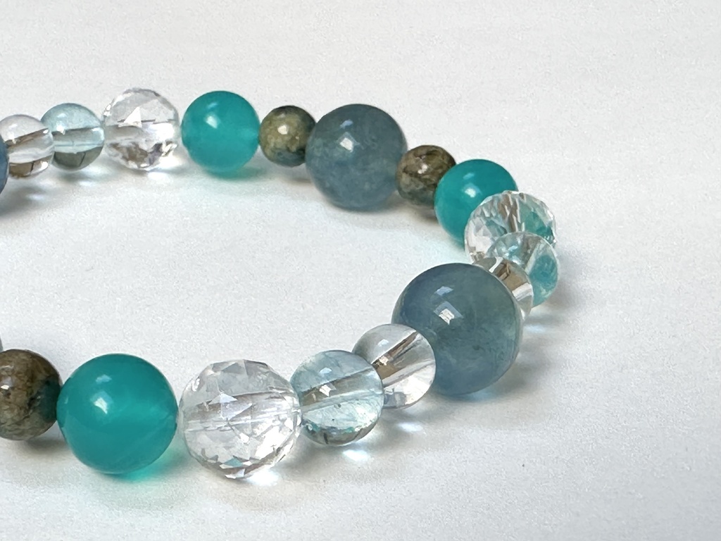「 雨 」 ✯ ブルーフローライト K2ストーン アマゾナイト ブルートパーズ / 天然石ブレスレット パワーストーン 天然石アクセサリー