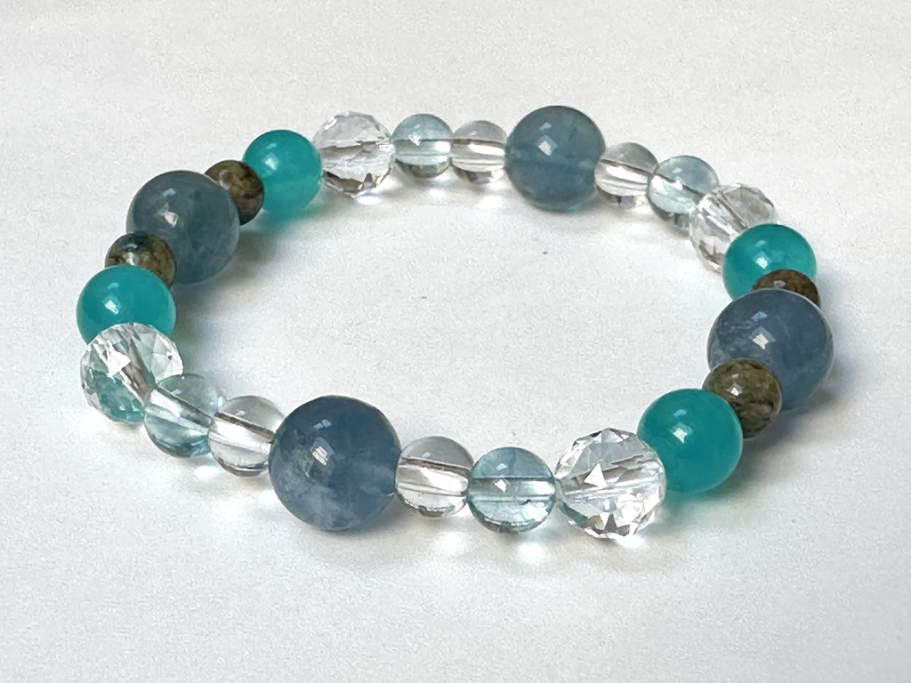 「 雨 」 ✯ ブルーフローライト K2ストーン アマゾナイト ブルートパーズ / 天然石ブレスレット パワーストーン 天然石アクセサリー
