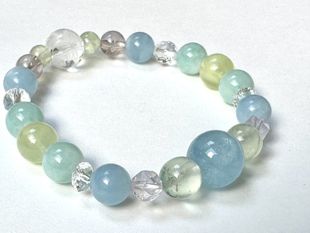 「 若葉とそよ風 」  ✯  アクアマリン プレナイト エンジェライト アメトリン 蝶 花 / 天然石ブレスレット パワーストーン 天然石アクセサリー