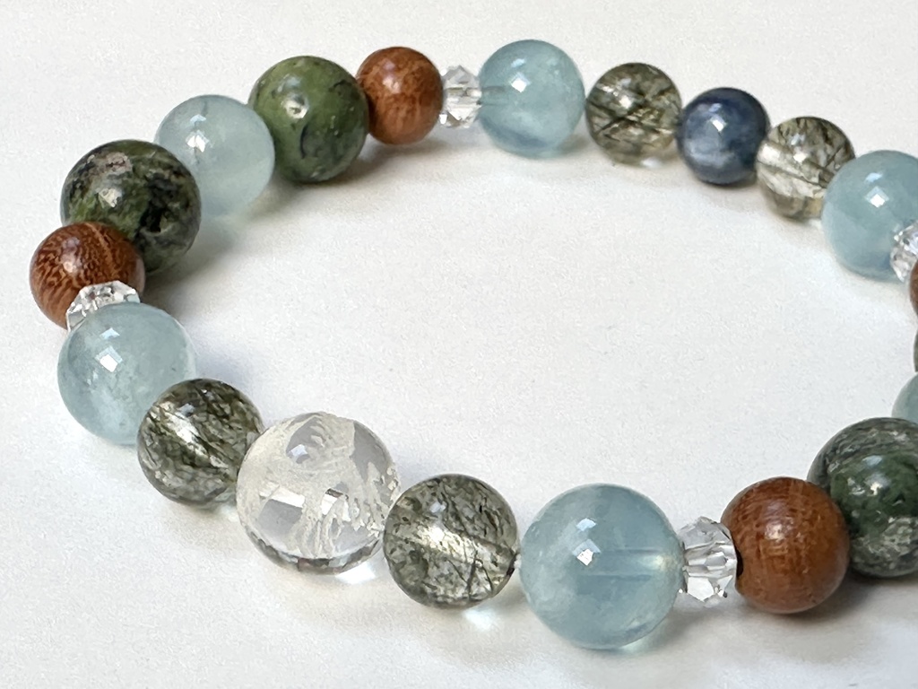 「 わだつみの龍 」 ✯ 五爪龍 グリーンエピドートインクォーツ アクアマリン 欅 ドラゴンアイ カイヤナイト / 天然石ブレスレット パワーストーン 天然石アクセサリー