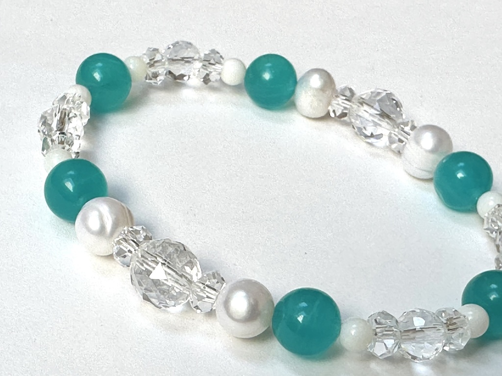 「 夏の煌めき 」 ✯ アマゾナイト ホワイトコーラル 淡水パール / 天然石ブレスレット パワーストーン 天然石アクセサリー