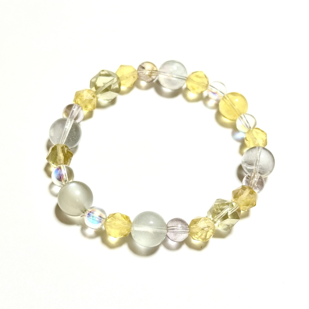 「 月明かり 」 ✯ ムーンストーン オーラクォーツ フローライト レモンクォーツ / 天然石ブレスレット パワーストーン 天然石アクセサリー