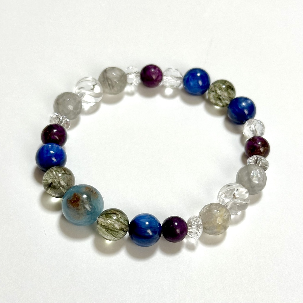 「 海のティアラ 」 ✯ アクアマリン カイヤナイト スティヒタイト クラウディクォーツ / 天然石ブレスレット パワーストーン 天然石アクセサリー