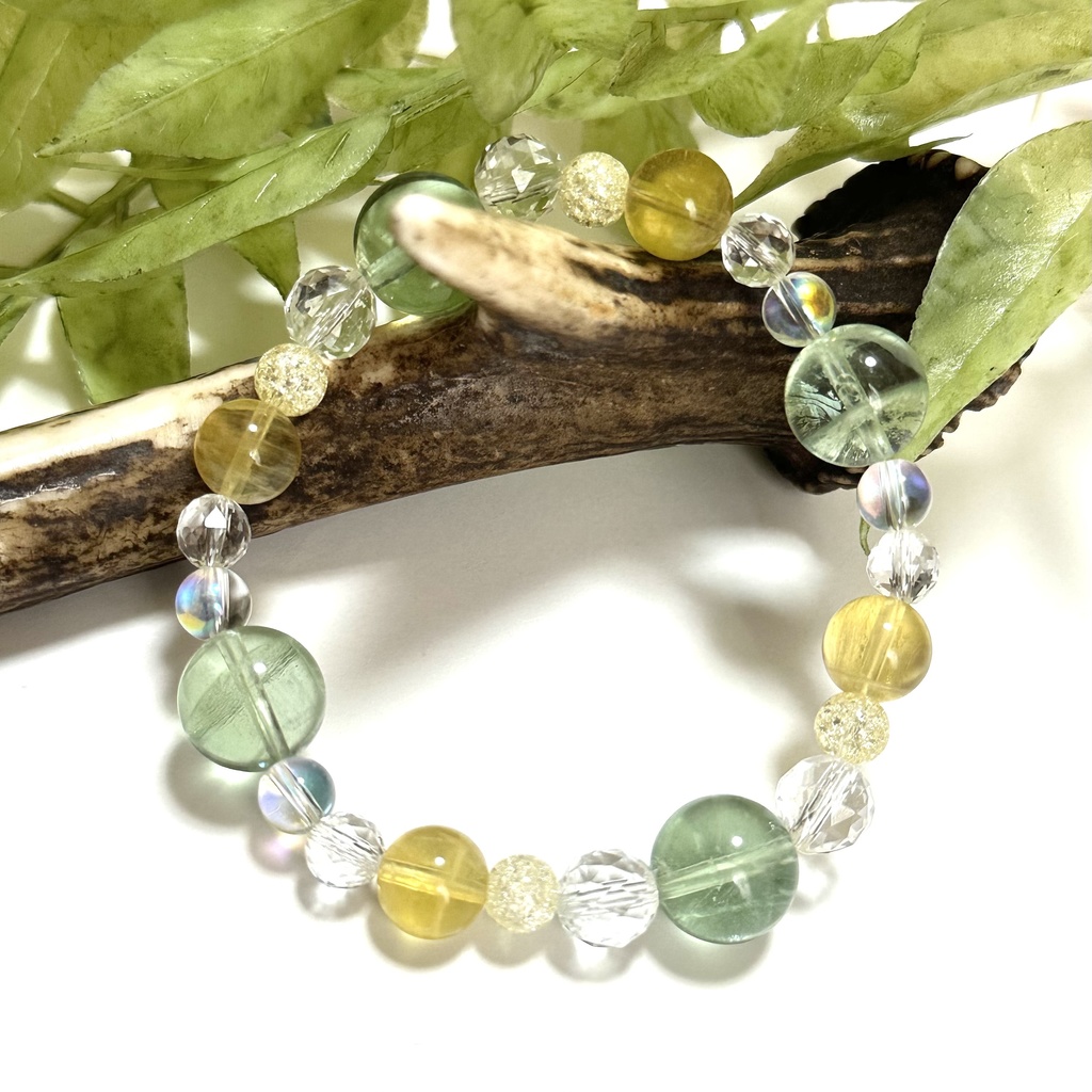 「 めろんれもん 」 ✯ イエローフローライト グリーンフローライト 半オーラ水晶 クラック水晶 / 天然石ブレスレット パワーストーン 天然石アクセサリー