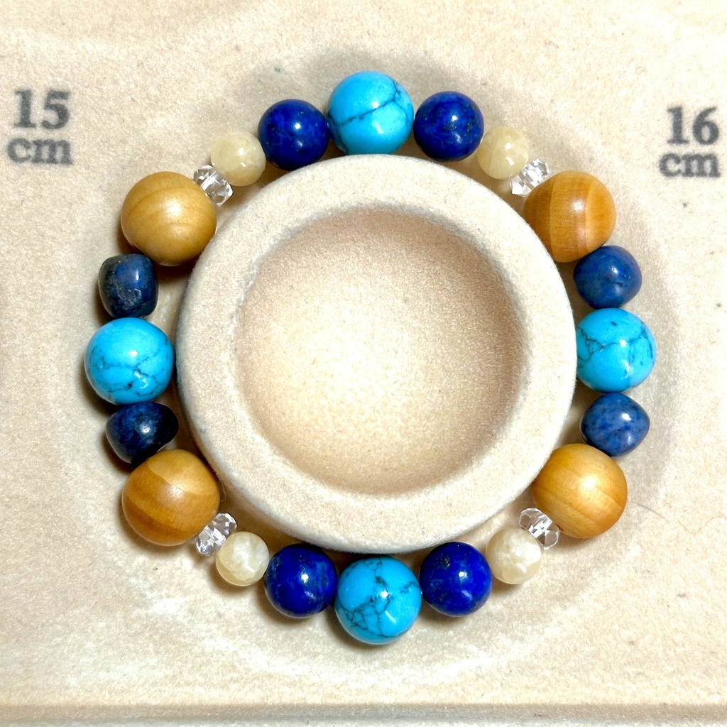 「 夏のバカンス 」 ✯ ハウライトターコイズ ラピスラズリ アラゴナイト 榧 / 天然石ブレスレット パワーストーン 天然石アクセサリー