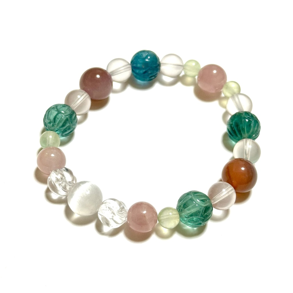 「 蓮の花─温良─ 」 ✯ セレナイト ローズクォーツ フローライト プレナイト ソルトソースアゲート / 天然石ブレスレット パワーストーン 天然石アクセサリー