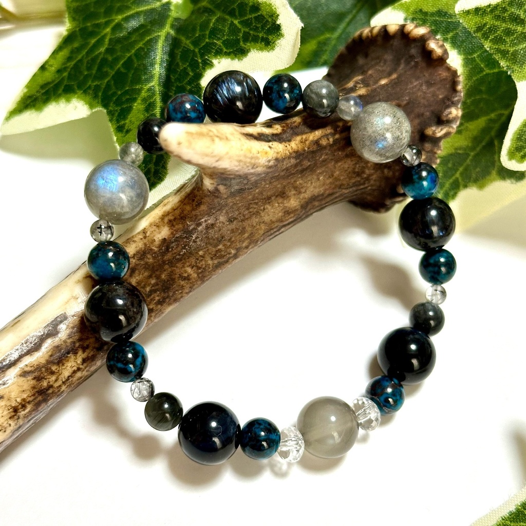 「 深海と新月 」 ✯ グレームーンストーン クリソコラ ホークスアイ ヌーマイト イーグルアイ/ 天然石ブレスレット パワーストーン 天然石アクセサリー
