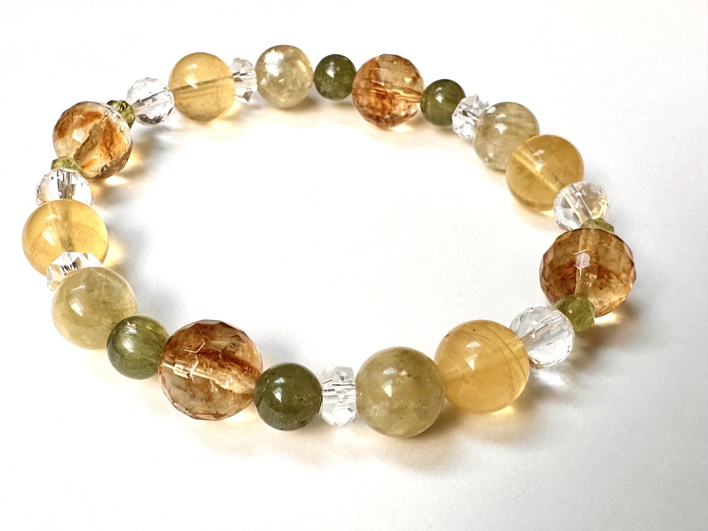 「 ノエルの星 」 ✯ シトリン ペリドット イエローフローライト ゴールデンマイカ グリーンアパタイト/ 天然石ブレスレット パワーストーン 天然石アクセサリー
