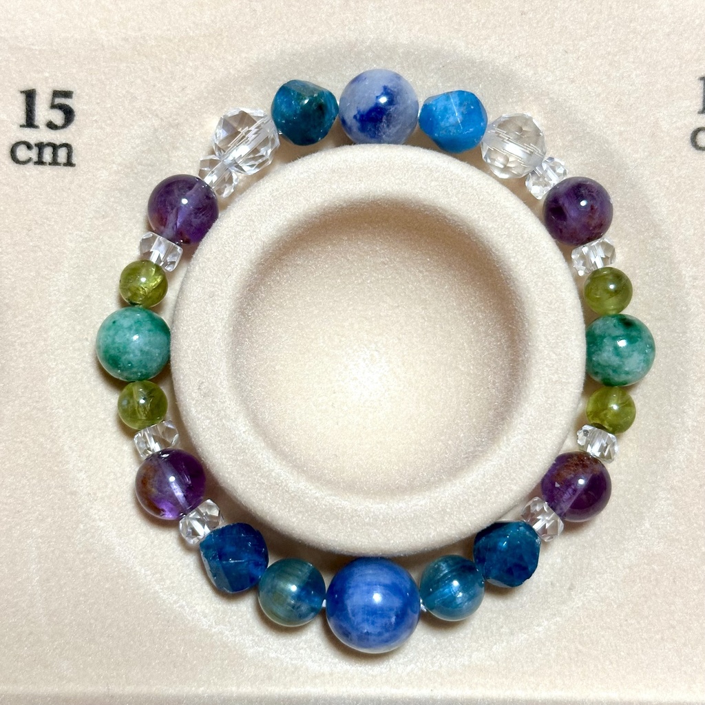 「 雨色 」 ✯ カイヤナイトシリカ ブルーアパタイト アメジストガーデンクォーツ ペリドット デュモルチェライトインクォーツ / 天然石ブレスレット パワーストーン 天然石アクセサリー