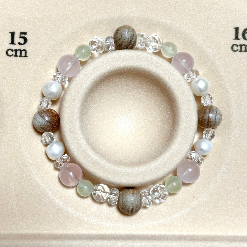 「 桜と芽吹 」 ✯ 和桜 ローズクォーツ 淡水パール プレナイト / 天然石ブレスレット パワーストーン 天然石アクセサリー