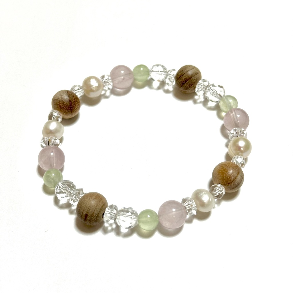 「 桜と芽吹 」 ✯ 和桜 ローズクォーツ 淡水パール プレナイト / 天然石ブレスレット パワーストーン 天然石アクセサリー
