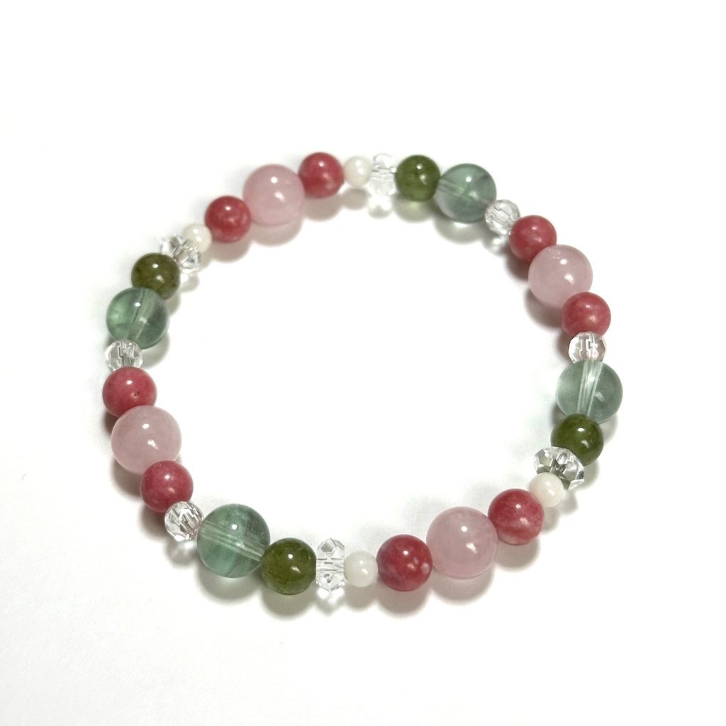 「 花海棠 」 ✯ ローズクォーツ チューライト ホワイトコーラル グリーンアパタイト グリーンフローライト / 天然石ブレスレット パワーストーン 天然石アクセサリー