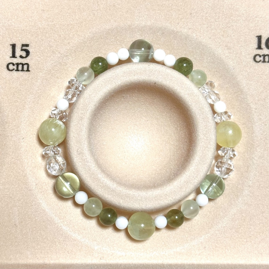 「 なずな 」 ✯ ゴールデンプレナイト ホワイトコーラル グリーンアパタイト プレナイト グリーンフローライト / 天然石ブレスレット パワーストーン 天然石アクセサリー
