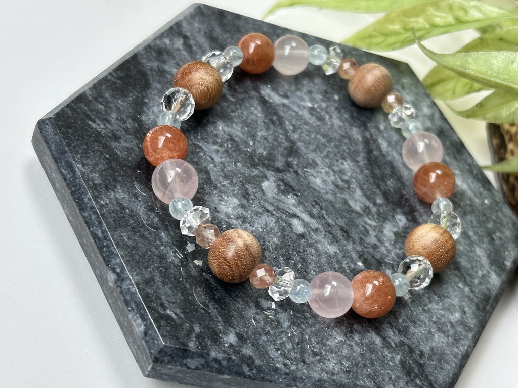 「 あたたかな春の日 」 ✯ 和桜 ローズクォーツ マイカサンストーン アンデシン アクアマリン/ 天然石ブレスレット パワーストーン 天然石アクセサリー