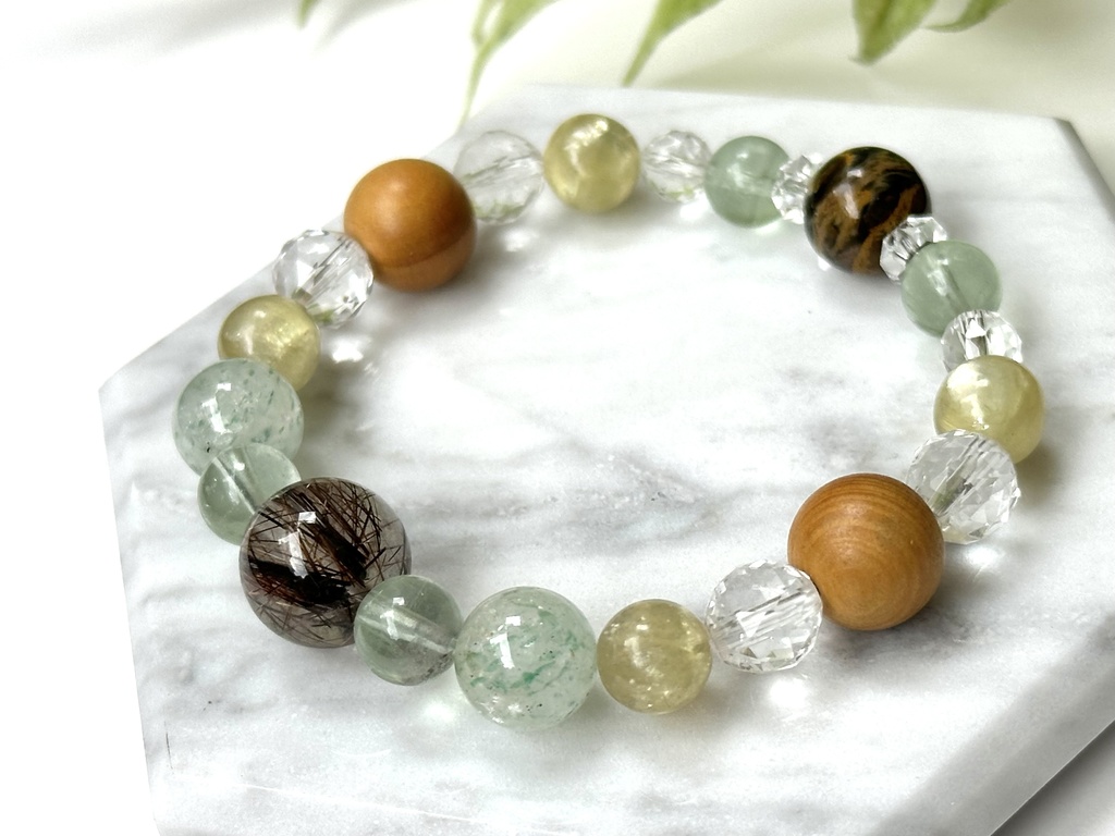 「 芽吹き 」 ✯ ブロンズルチルクォーツ フローライト フックサイトインクォーツ ゴールデンマイカ 榧 ボルダーオパール/ 天然石ブレスレット パワーストーン 天然石アクセサリー