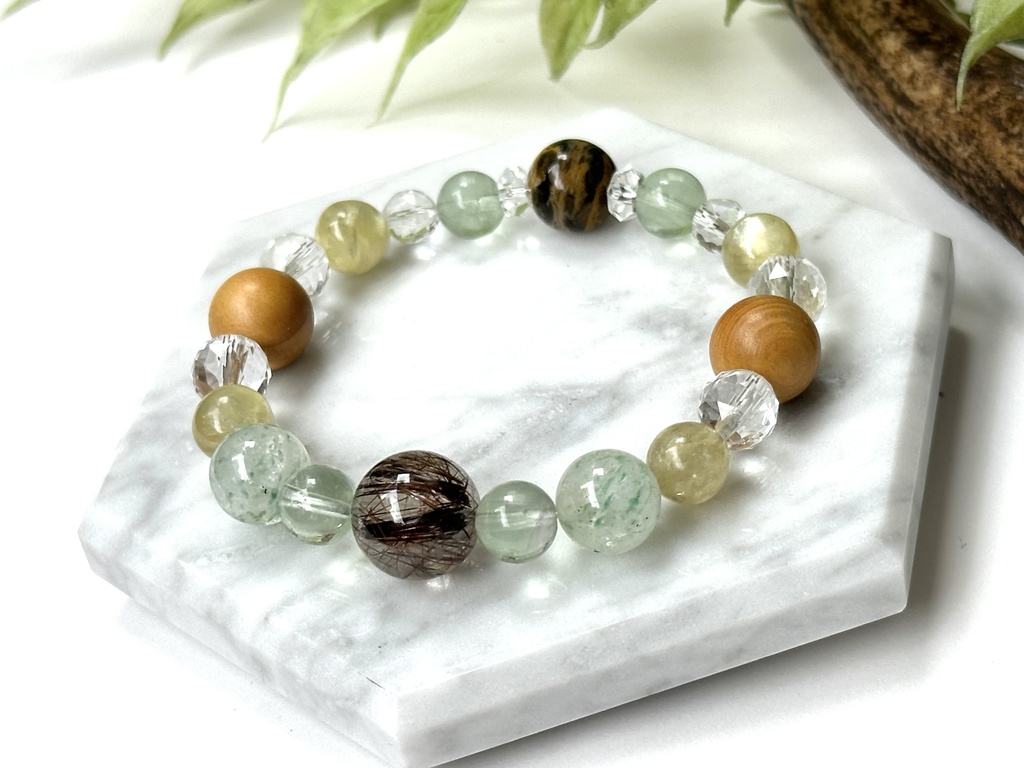 「 芽吹き 」 ✯ ブロンズルチルクォーツ フローライト フックサイトインクォーツ ゴールデンマイカ 榧 ボルダーオパール/ 天然石ブレスレット パワーストーン 天然石アクセサリー