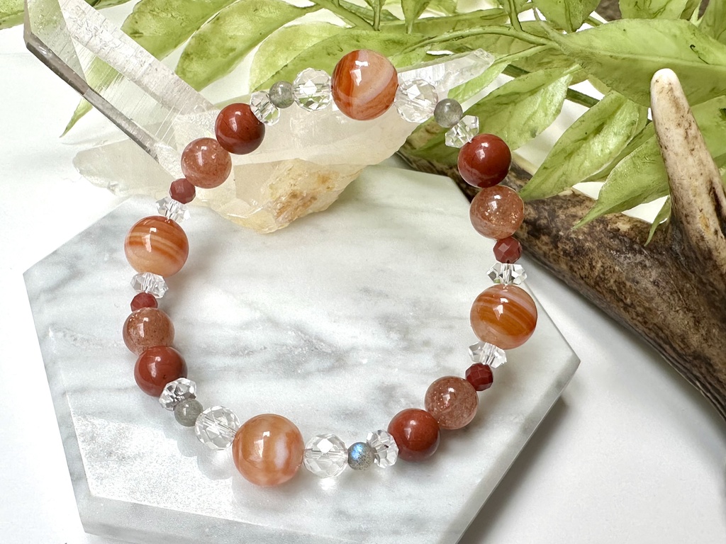 「 茜の羽 」 ✯ サードオニキス ラブラドライト レッドジャスパー マイカサンストーン アンデシン / 天然石ブレスレット パワーストーン 天然石アクセサリー