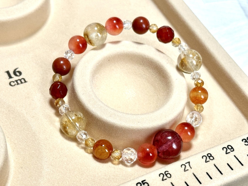 「 りんご飴 」 ✯ 星明かりオリジナルレジン玉 レッドキャンディジェイド シトリン ジャスパー レッドアゲートetc/ 天然石ブレスレット パワーストーン 天然石アクセサリー