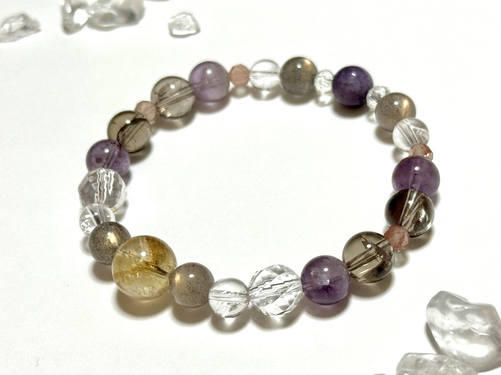 「 夕暮れと秋風 」 ✯ ファントムシトリン ラブラドライト アイリスクォーツ アイリススモーキークォーツ チャロアイトetc/ 天然石ブレスレット パワーストーン 天然石アクセサリー