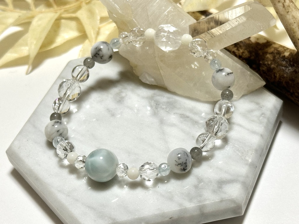 「 雪の溶ける音 」 ✯ ラリマー デンドリティックオパール アイリスクォーツ アクアマリン ラブラドライト etc / 天然石ブレスレット パワーストーン 天然石アクセサリー