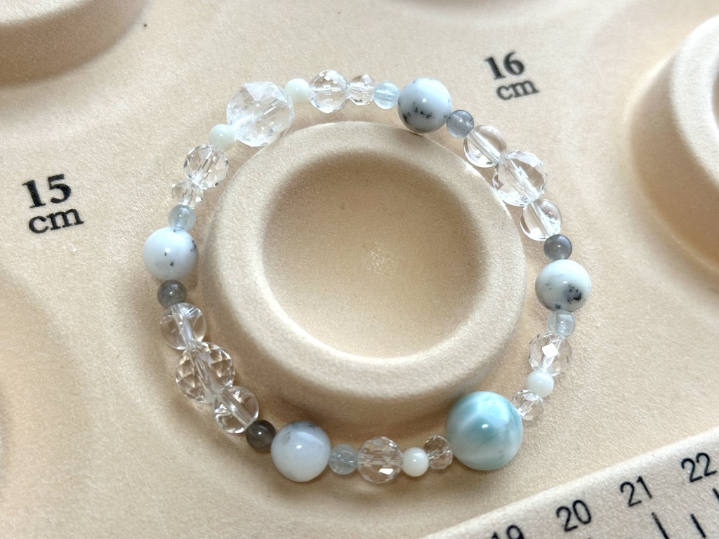 「 雪の溶ける音 」 ✯ ラリマー デンドリティックオパール アイリスクォーツ アクアマリン ラブラドライト etc / 天然石ブレスレット パワーストーン 天然石アクセサリー