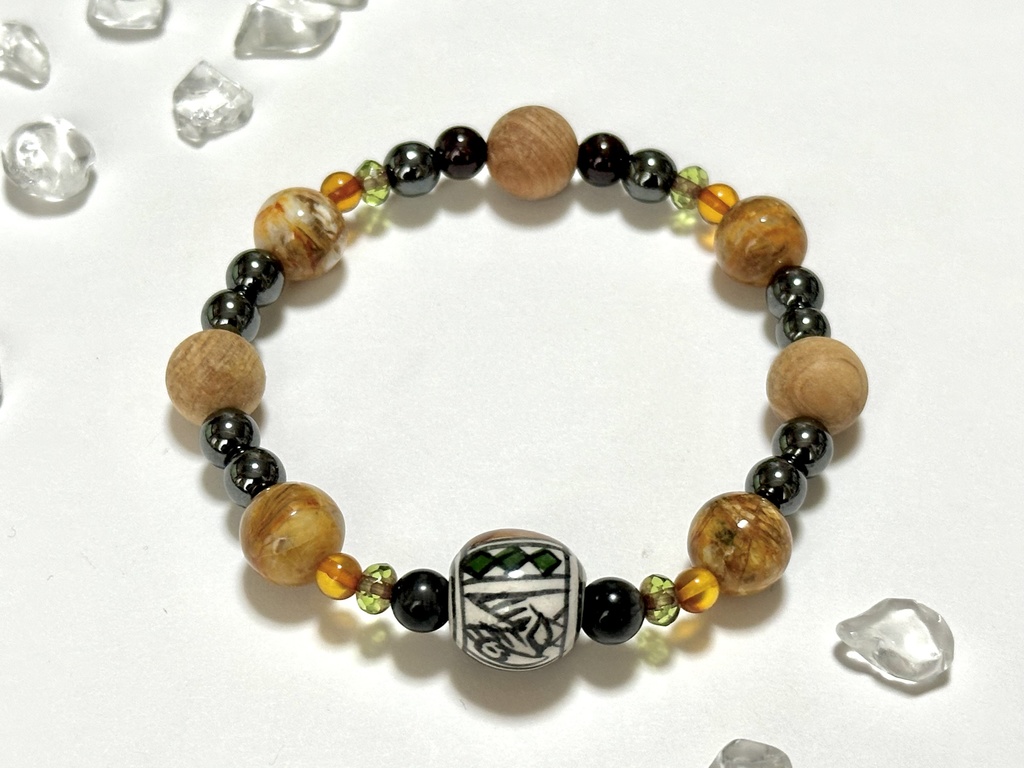 「 飛翔 」 ✯ コンドル アンデスビーズ イーグルアイ 琥珀 崖柏 ゴールデンオパール ヘマタイト ガーネット チェコビーズ / 天然石ブレスレット パワーストーン 天然石アクセサリー