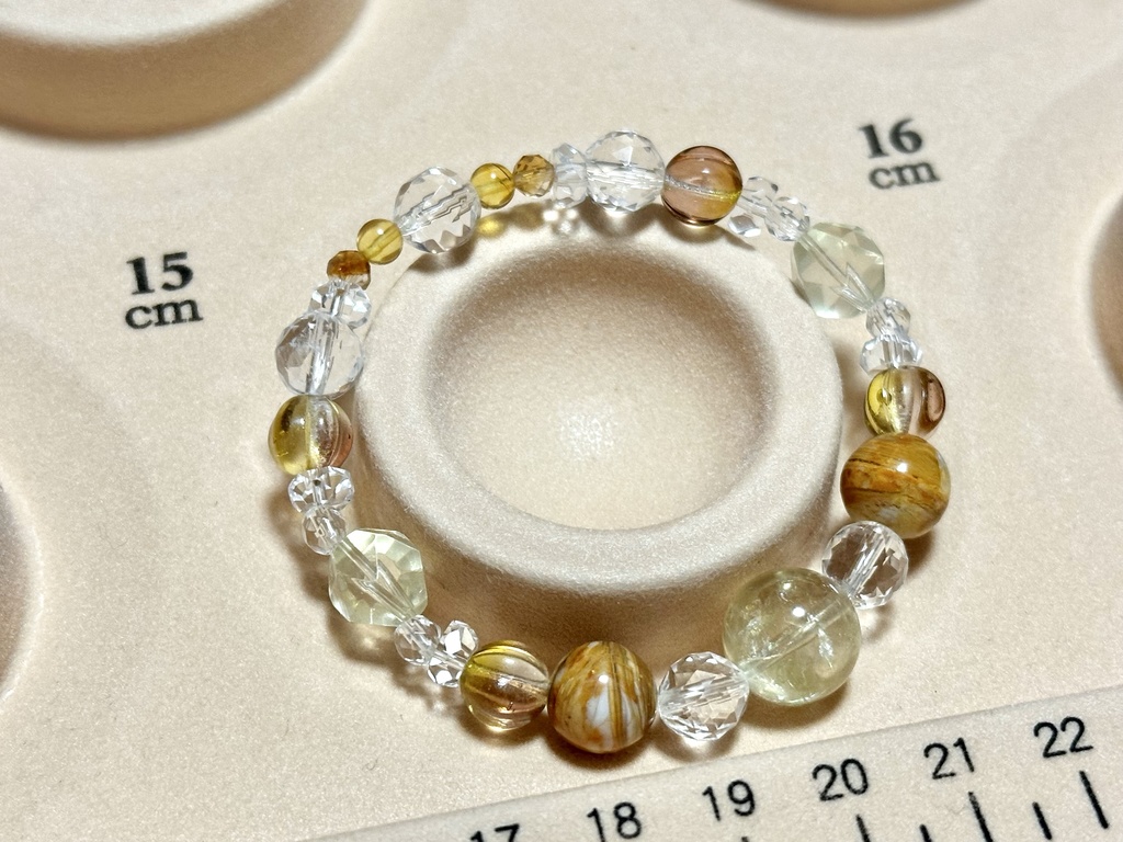 「 やわらかな光のはじまり 」 ✯ レモンクォーツ ゴールデンオパール 琥珀 シトリン チェコビーズ etc / 天然石ブレスレット パワーストーン 天然石アクセサリー
