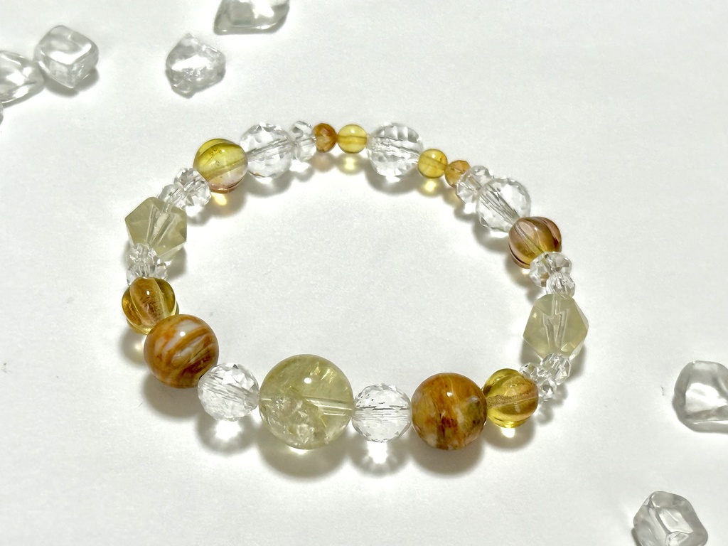 「 やわらかな光のはじまり 」 ✯ レモンクォーツ ゴールデンオパール 琥珀 シトリン チェコビーズ etc / 天然石ブレスレット パワーストーン 天然石アクセサリー