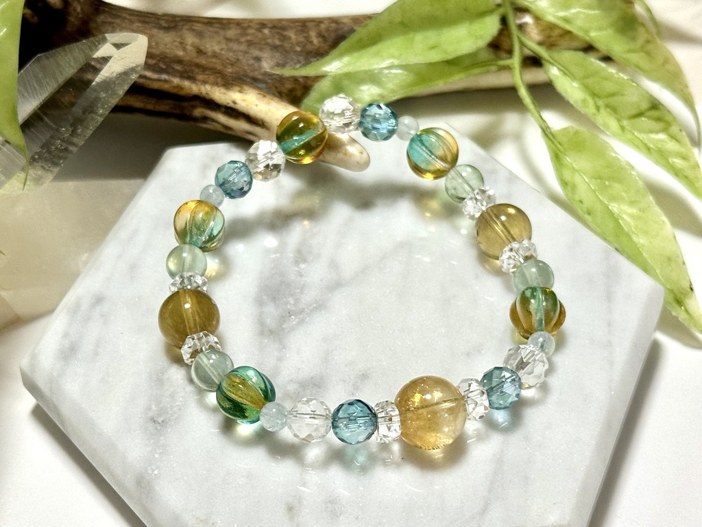 「 向日葵の浜辺 」 ✯ シトリン アクアオーラ アクアマリン チェコビーズ フローライト/ 天然石ブレスレット パワーストーン 天然石アクセサリー