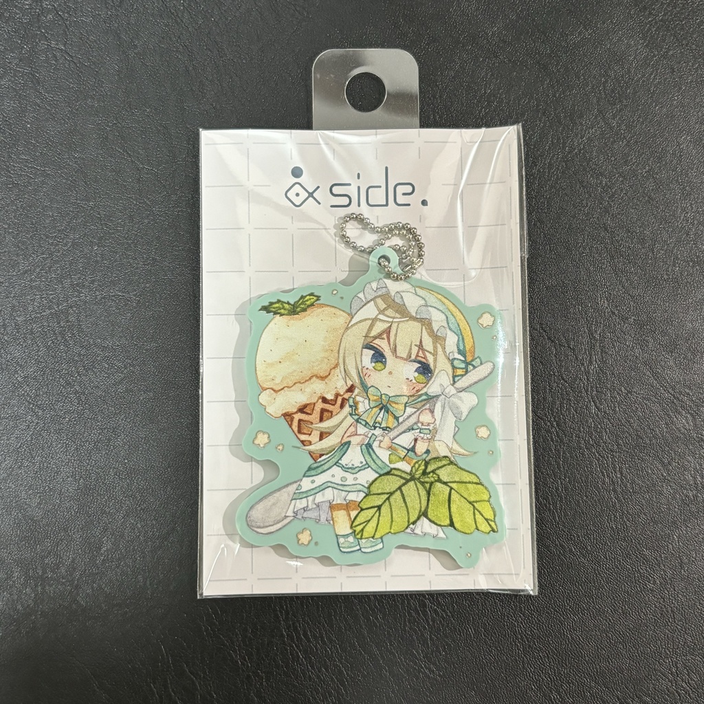 カラーアクリルキーホルダー