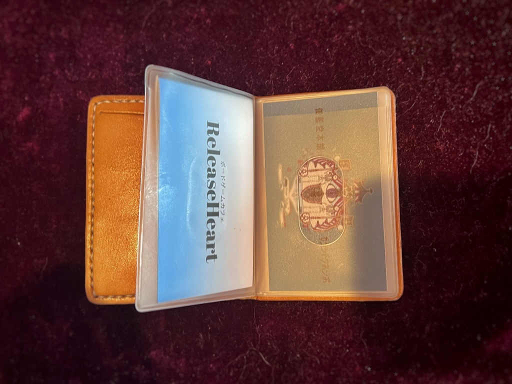 伽藍堂本舗×ボードゲームカフェReleaseHeart様 本革カードケース