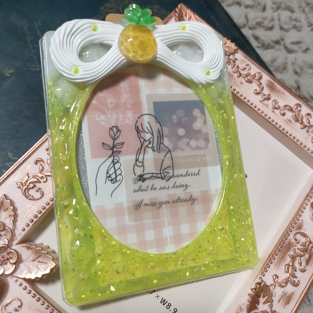 ハンドメイド レジンデコ トレカデコ B8縦 クリームソーダー風