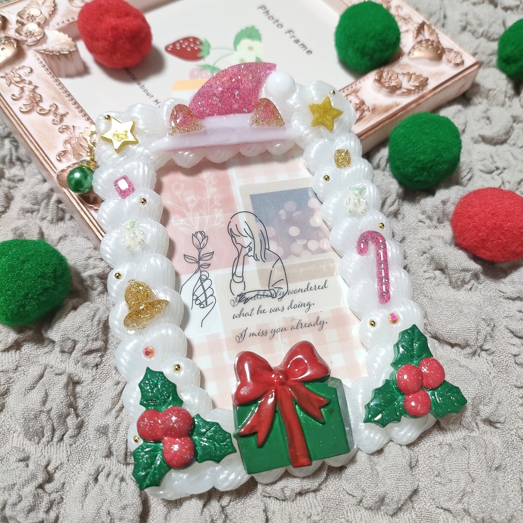 ハンドメイド B8縦 ホイップデコ トレカデコ 硬質ケースデコ クリスマス サンタ 