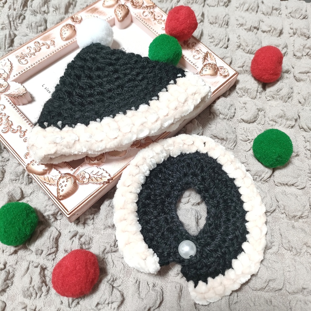 ハンドメイド かぎ編み 縫い物 ぬい服 サンタクロース ブラックサンタ 帽子 ポンチョセット