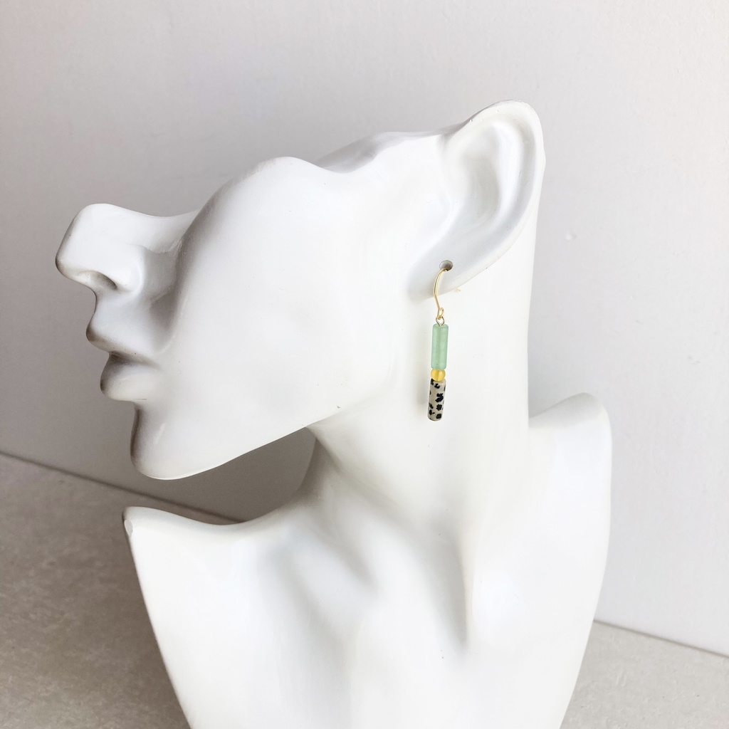 七海建人イメージ 円筒×2ピアス