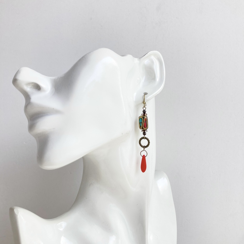 チベタンビーズのピアス19