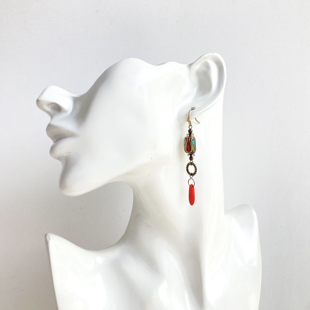 チベタンビーズのピアス19