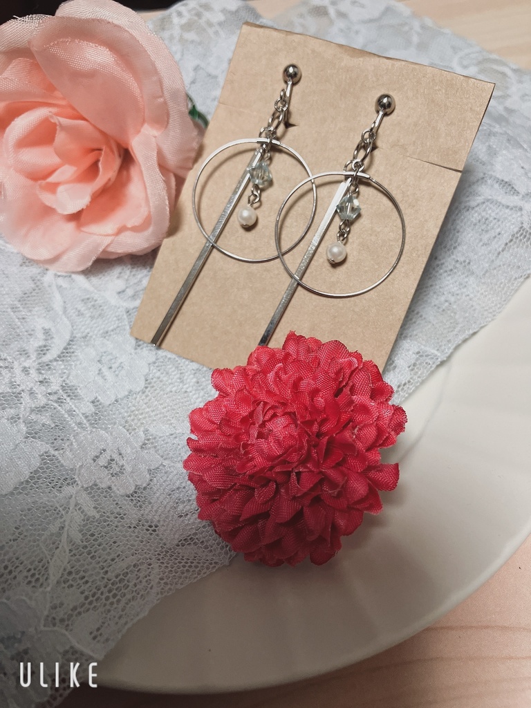 推しカラーイメージイヤリング