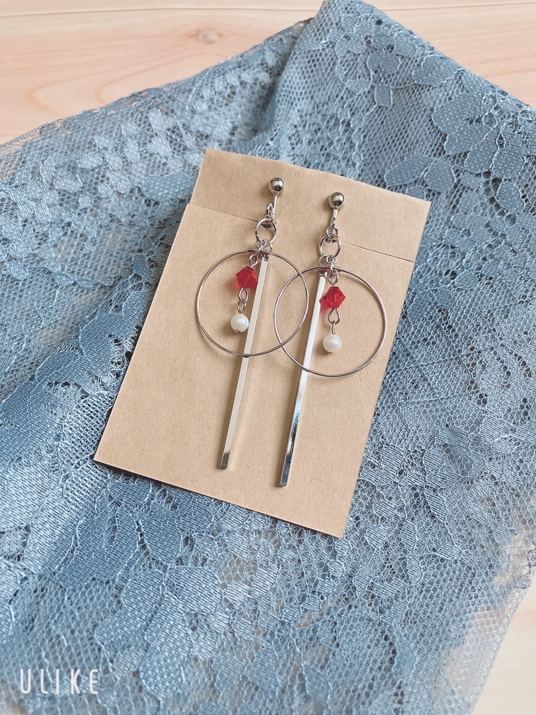 推しカラーイメージイヤリング