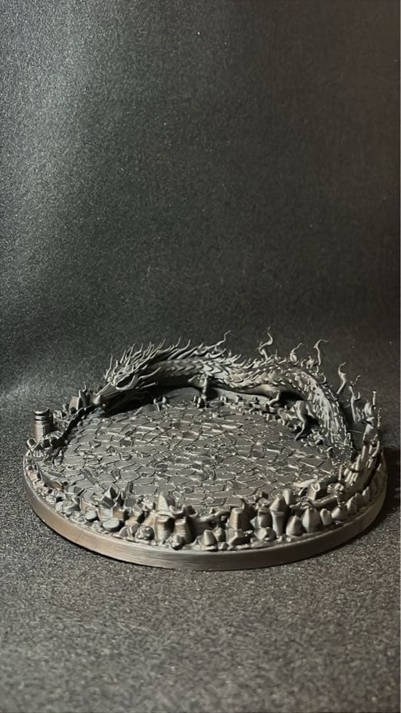 【龍脈】黒炎龍の秘境 フィギュア台座 幅15cm|龍が囲む石畳の円形ジオラマベース ブラック ドラゴン・召喚シーンに 龍脈シリーズ