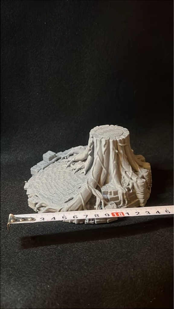 【森】切り株と石畳 フィギュア台座 全2色 直径15cm|木の根が広がる円形ジオラマベース グレー 和の森・ぬい撮りに 森シリーズ
