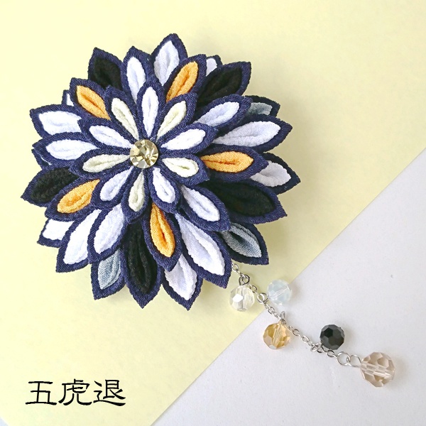 【刀剣乱舞】刀剣男士モチーフつまみ細工クリップブローチ:大