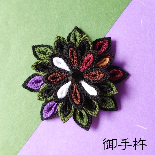 【刀剣乱舞】刀剣男士モチーフつまみ細工クリップブローチ:小