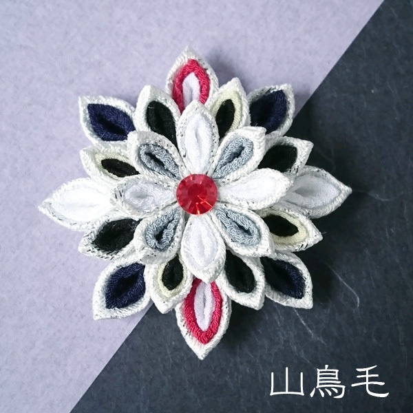 【刀剣乱舞】刀剣男士モチーフつまみ細工クリップブローチ:小