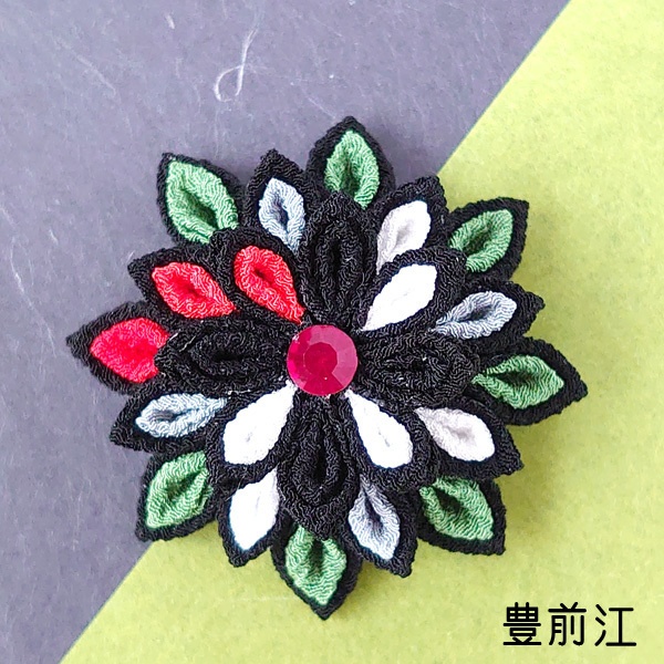 【刀剣乱舞】刀剣男士モチーフつまみ細工クリップブローチ:小